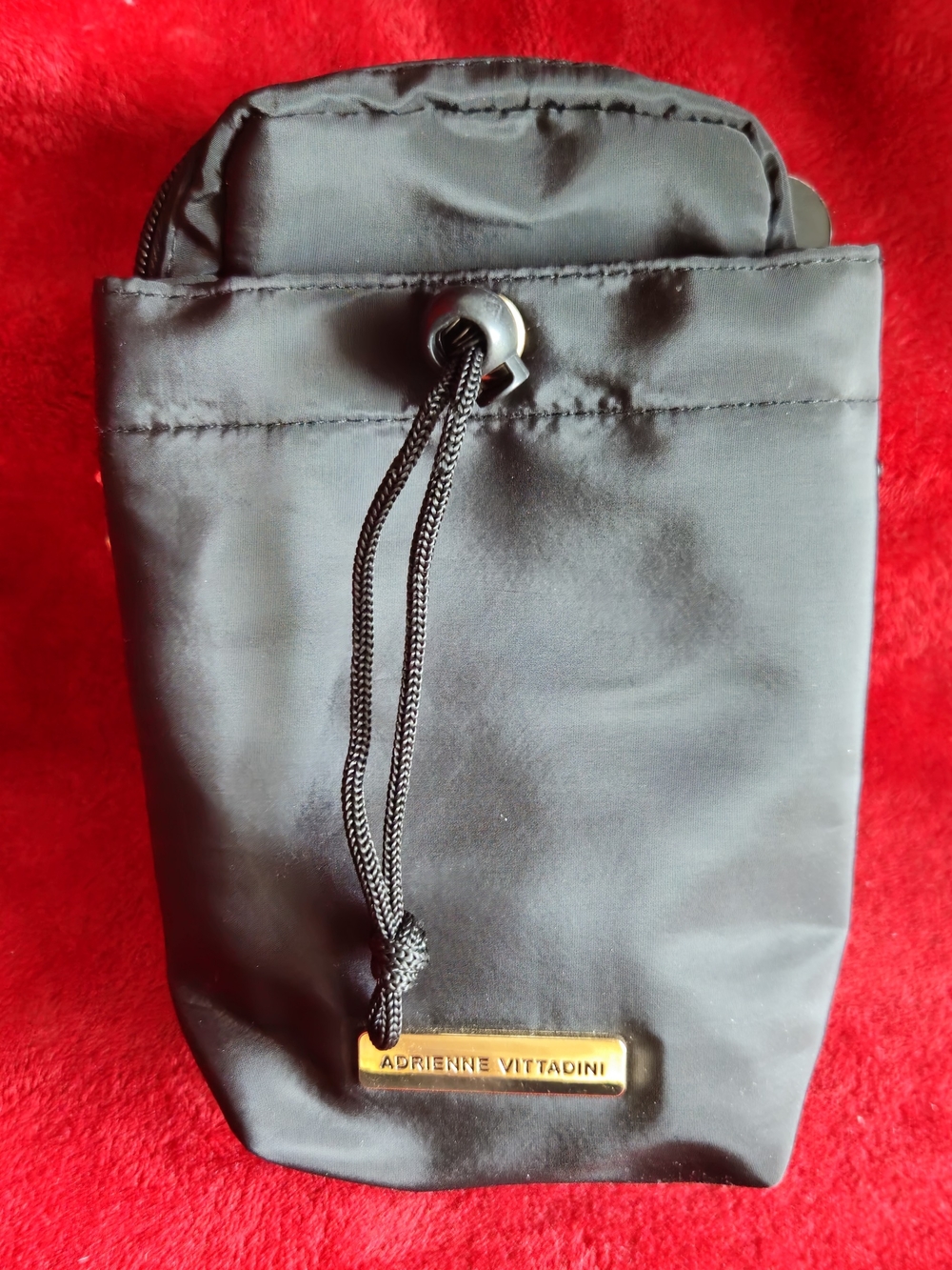 NWT - Adrienne Vittadini Water Bottle Carrier/Sling Black Nylon Drawstring Pouch
